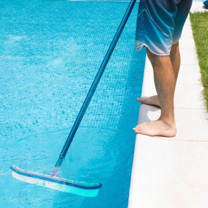 Deep Blue Pro 36-Inch Plastic Aluminum Back Pool Brush - Image 2